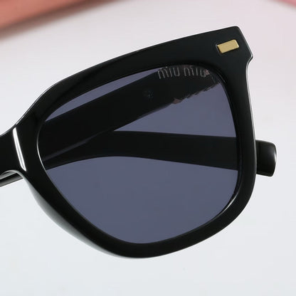 5 Colors Fashion Sunglasses—2678