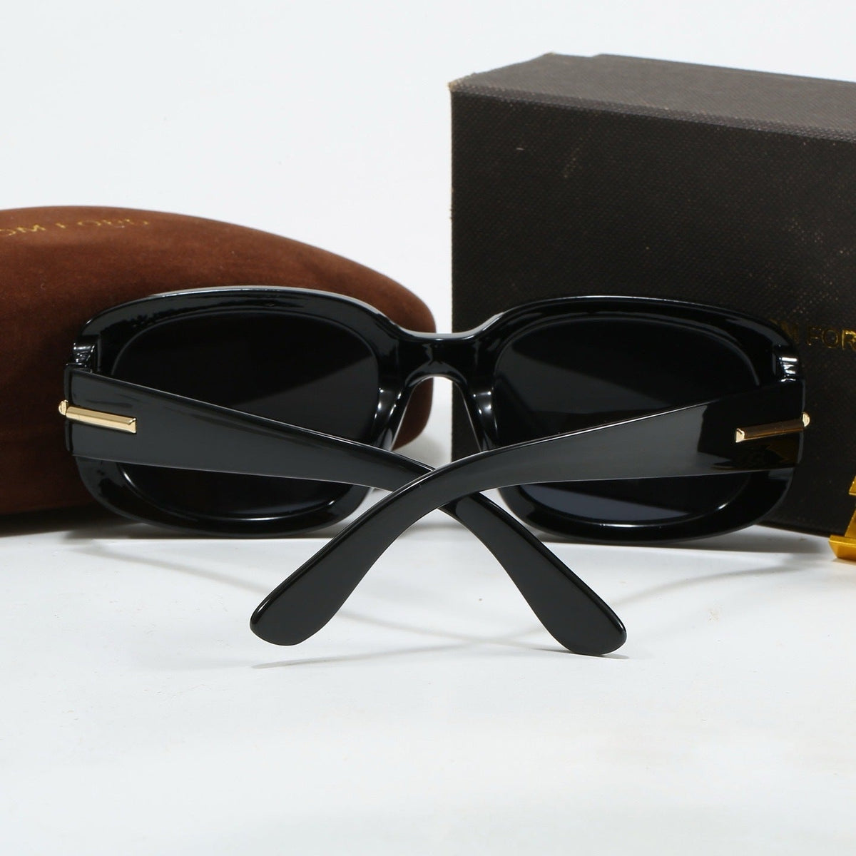4 Colors Fashion Sunglasses—4312