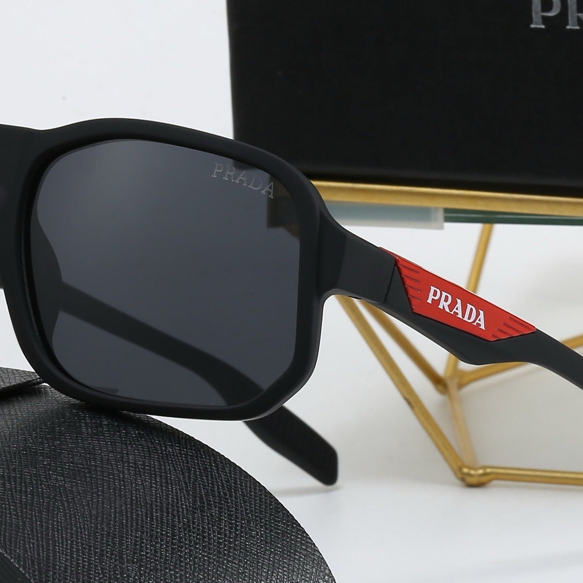 4 Colors Fashion Sunglasses—4073