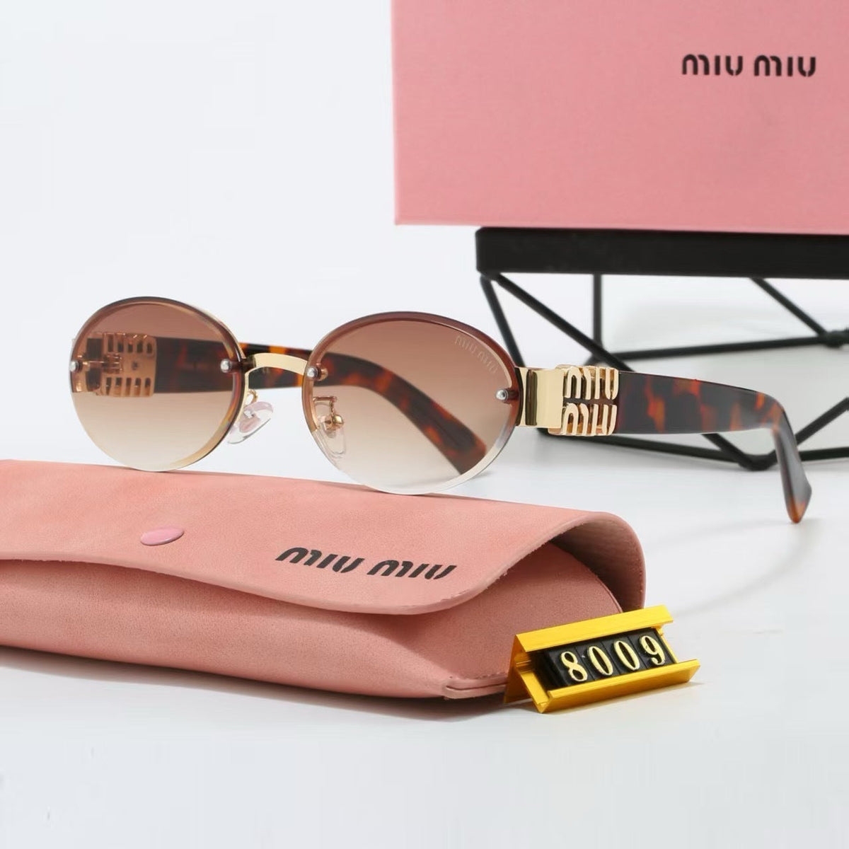 4 Colors Fashion Sunglasses—8009