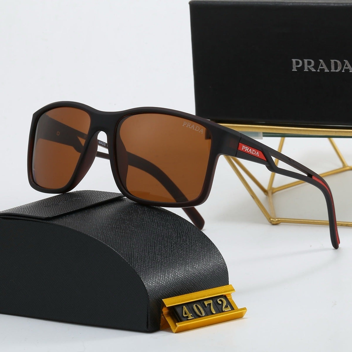 4 Colors Fashion Sunglasses—4072