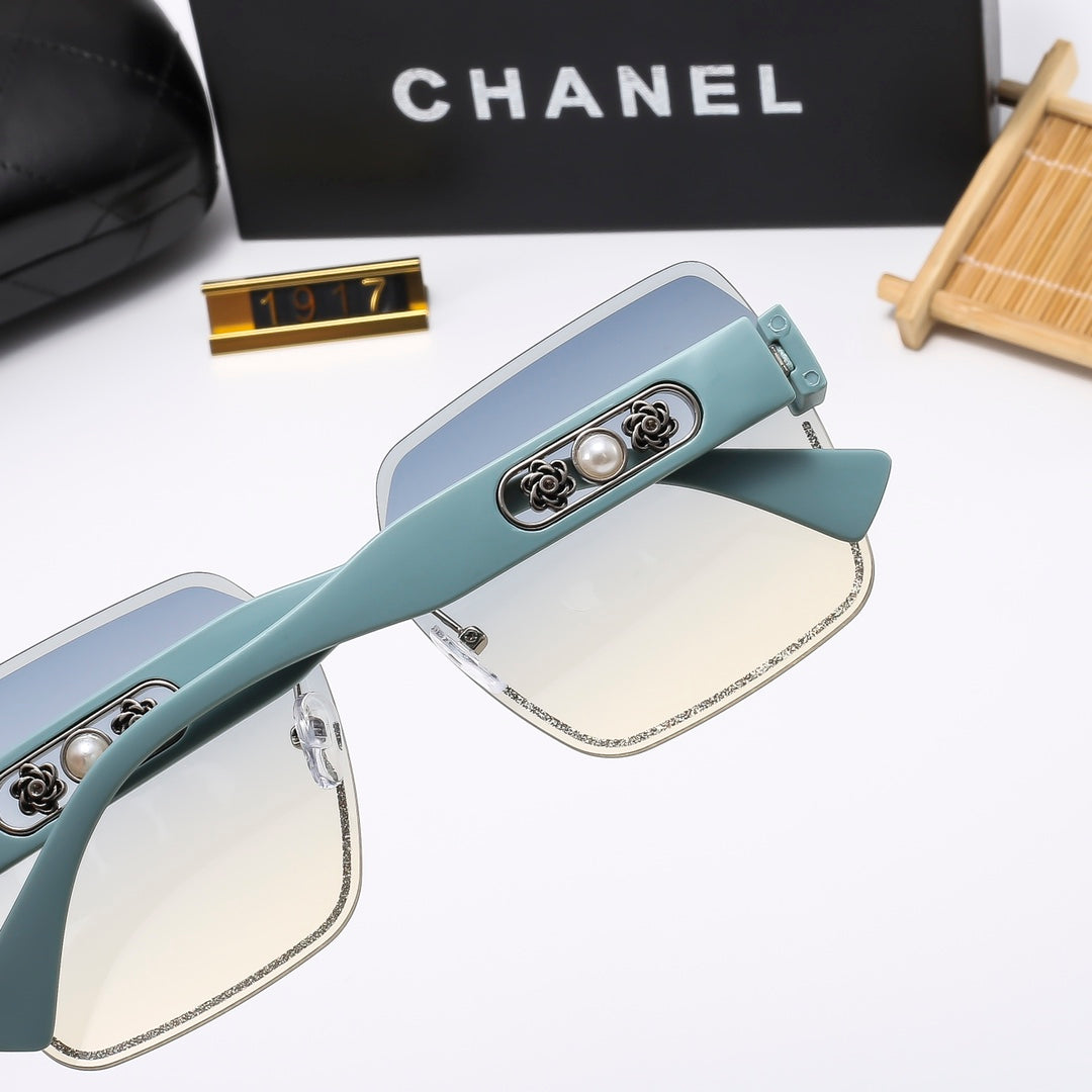 5 Colors Stylish Square Sunglasses with Metal Trim — 1917