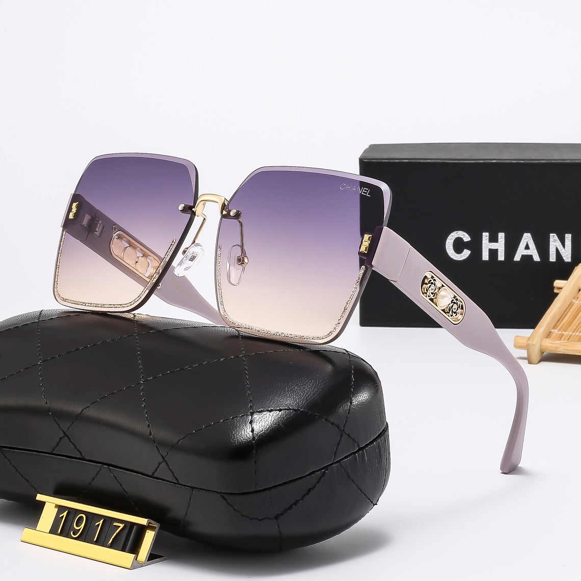 5 Colors Stylish Square Sunglasses with Metal Trim — 1917