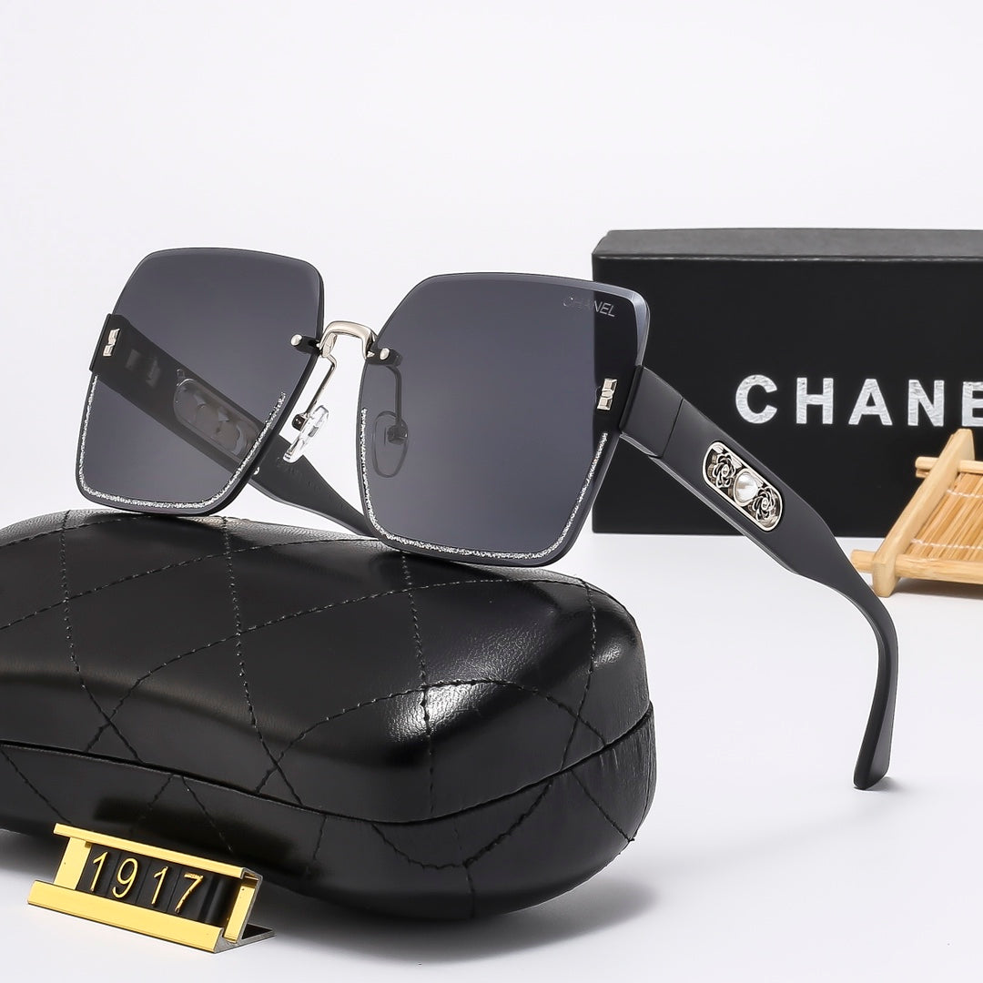5 Colors Stylish Square Sunglasses with Metal Trim — 1917