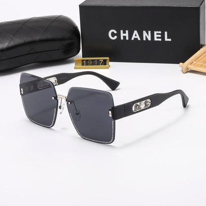 5 Colors Stylish Square Sunglasses with Metal Trim — 1917