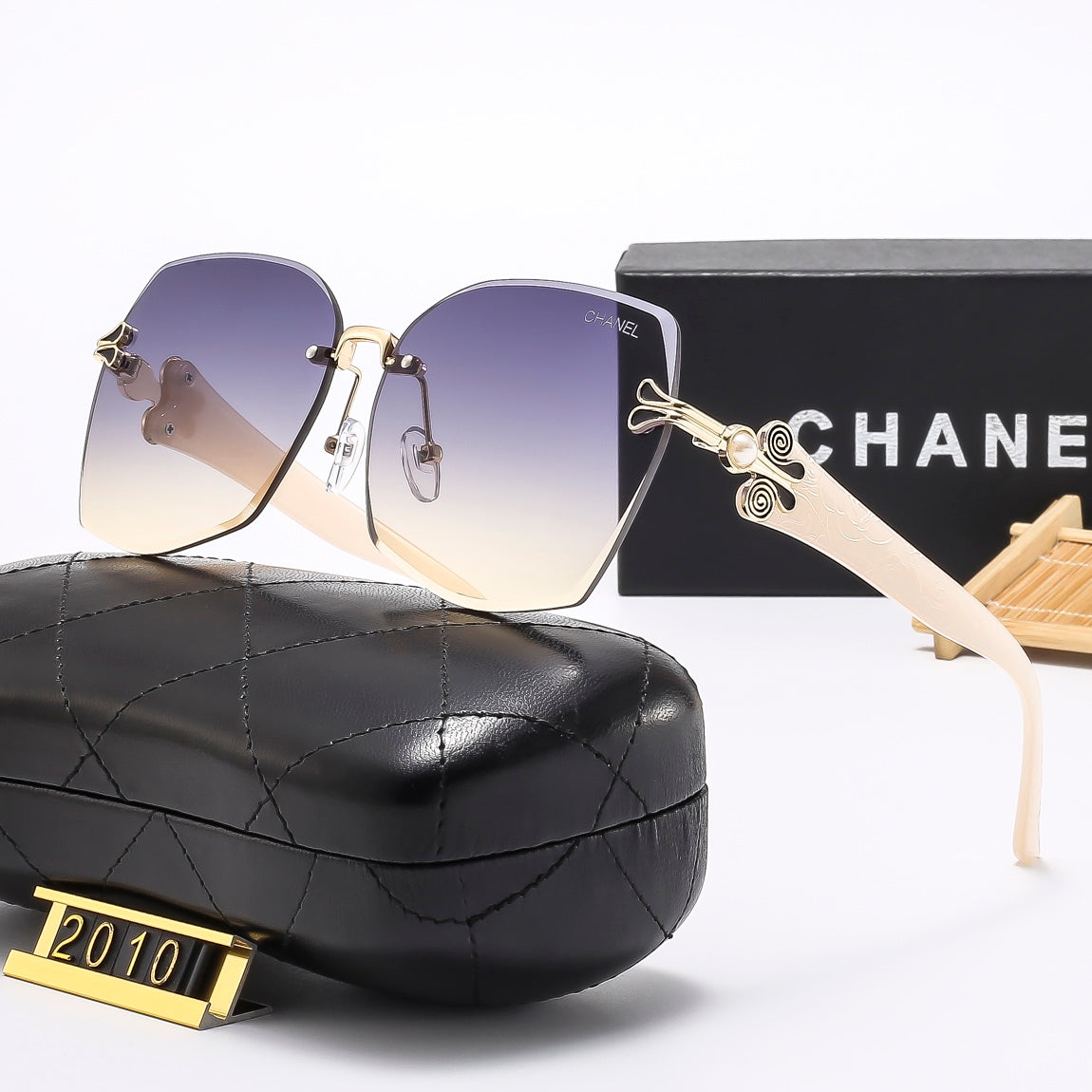 5 Colors Stylish Square Frameless Sunglasses — 2010