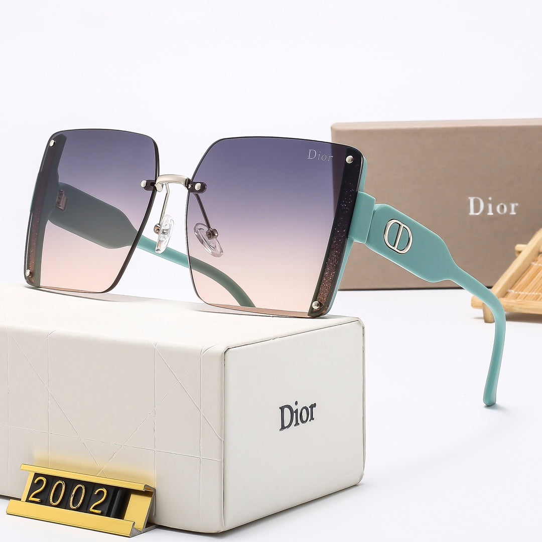 4 Colors Stylish Square Frameless Sunglasses  — 2002