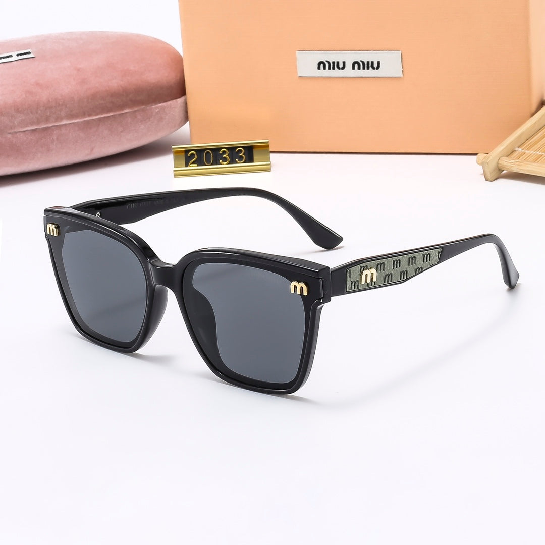 4 Colors Stylish Square Sunglasses  — 2034