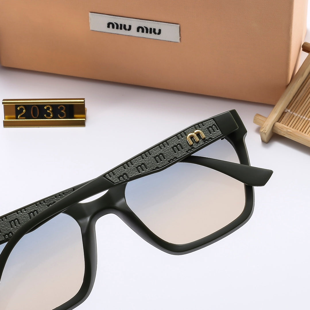 4 Colors Stylish Square Sunglasses  — 2034