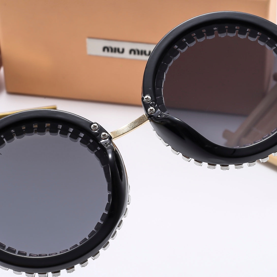 3 Colors Stylish Round Sunglasses with Crystal Decoration  — 2188