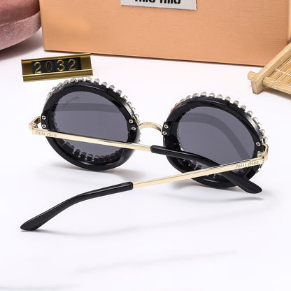 3 Colors Stylish Round Sunglasses with Crystal Decoration  — 2188