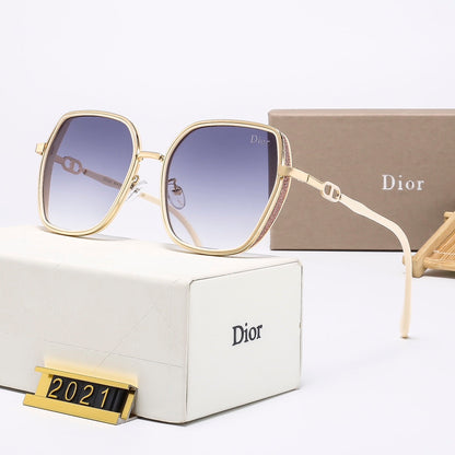 4 ColorsStylish Square-Frame Sunglasses  — 2021
