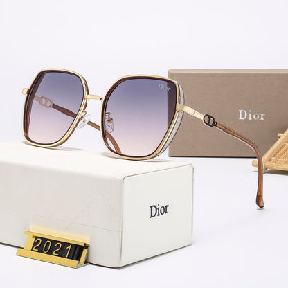 4 ColorsStylish Square-Frame Sunglasses  — 2021