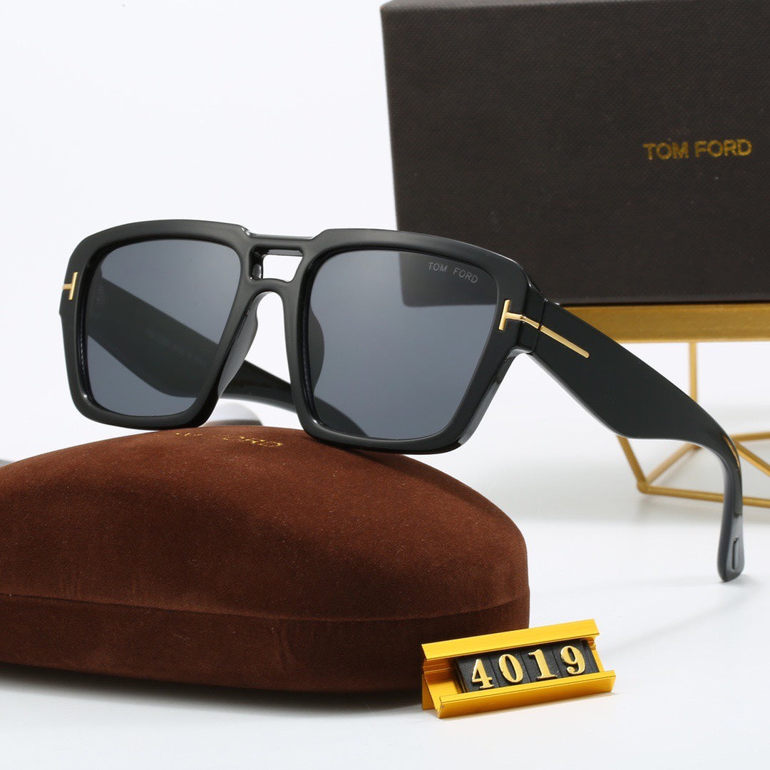 4 Colors Fashion Square-Framed Sunglasses—4019