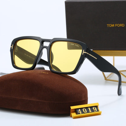 4 Colors Fashion Square-Framed Sunglasses—4019