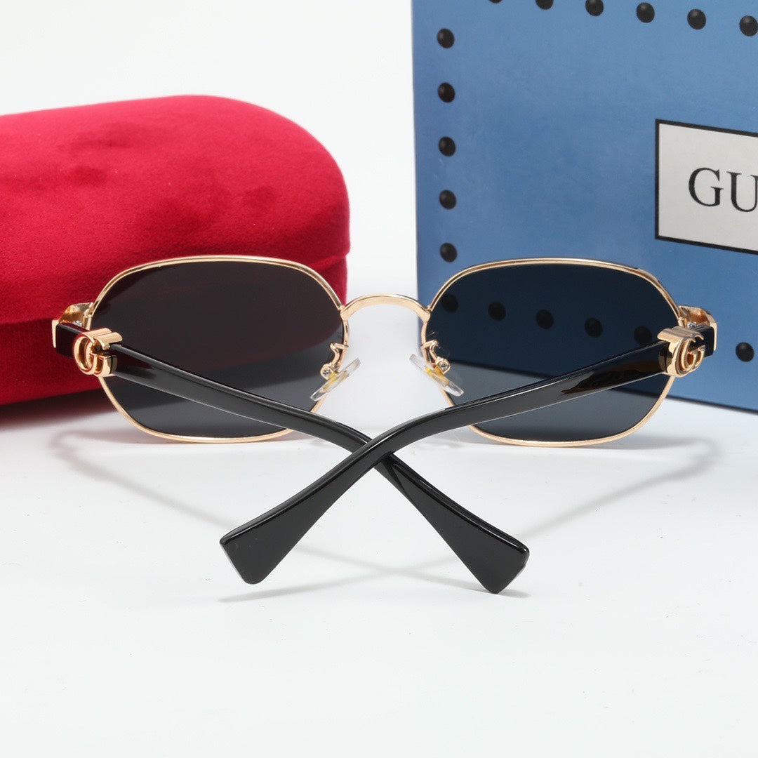 5-Color Stylish Sunglasses with Decorated Temples—30691