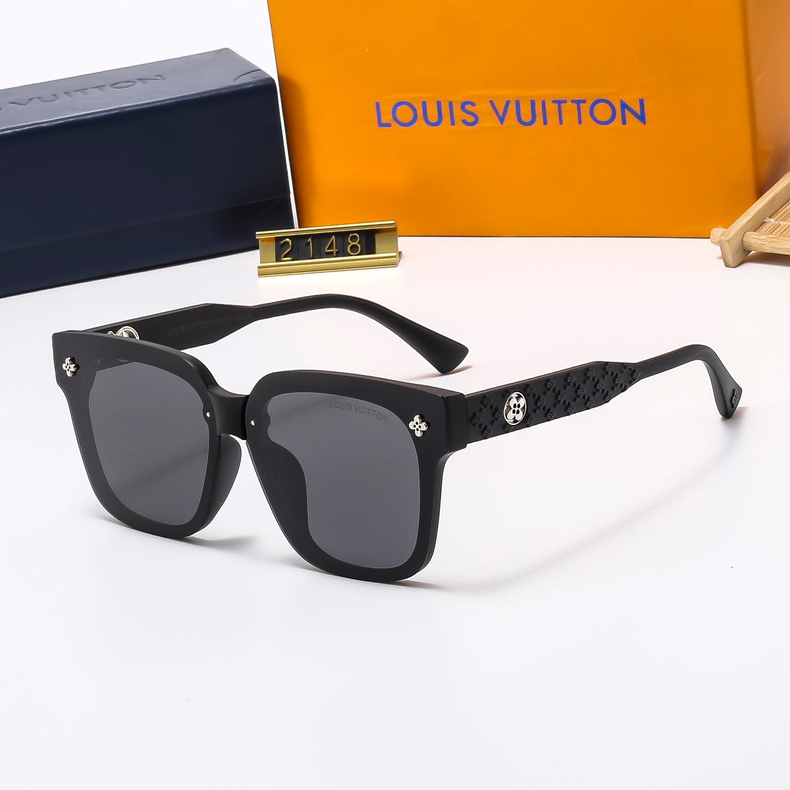 4 Colors Fashion Sunglasses—2148