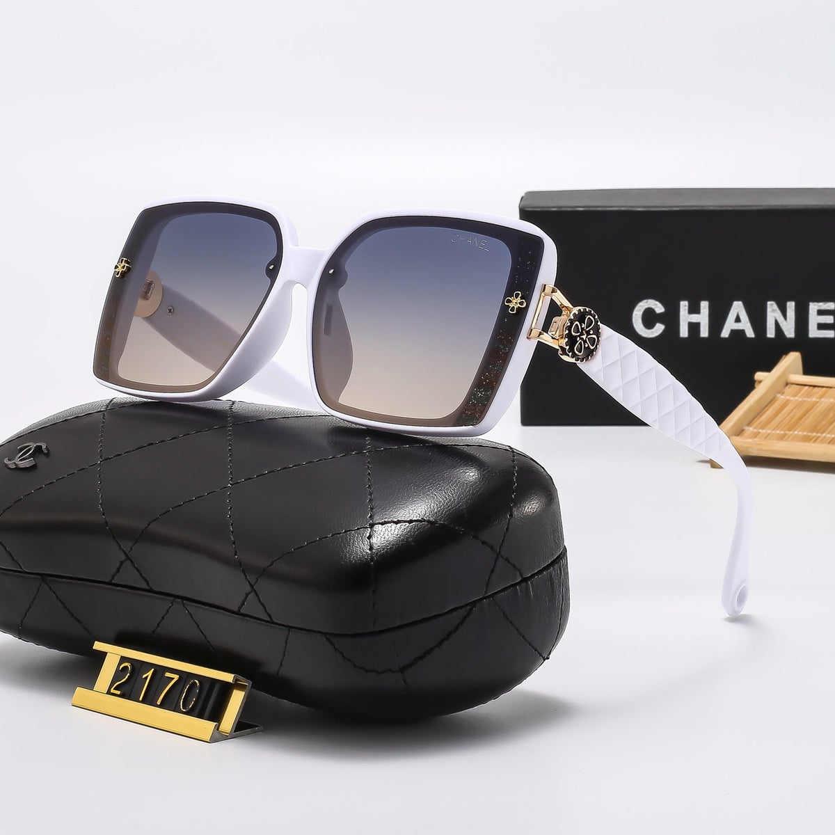 4 Colors Stylish Square-Frame Sunglasses — 2170