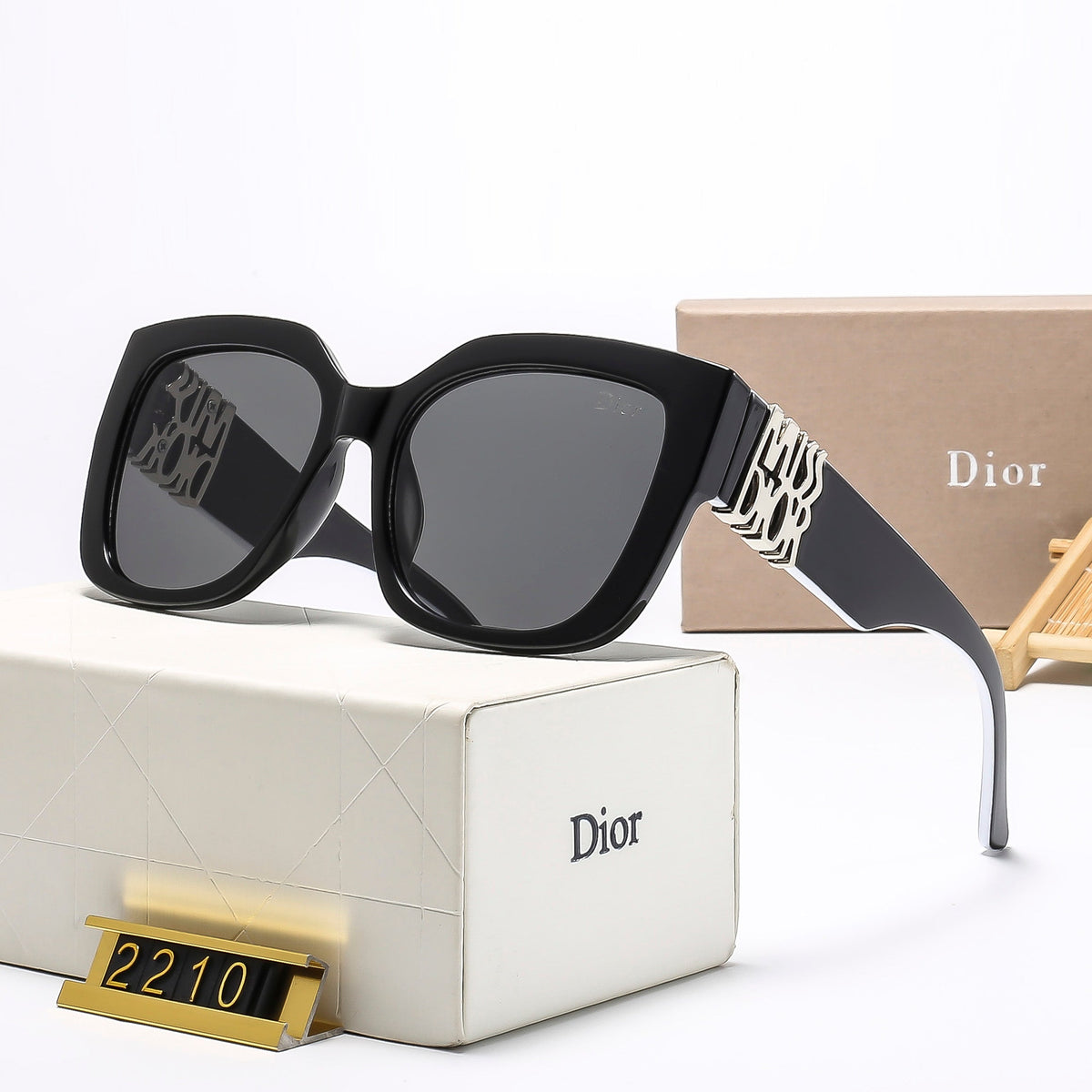 6 Colors Stylish Square-Frame Sunglasses — 2210