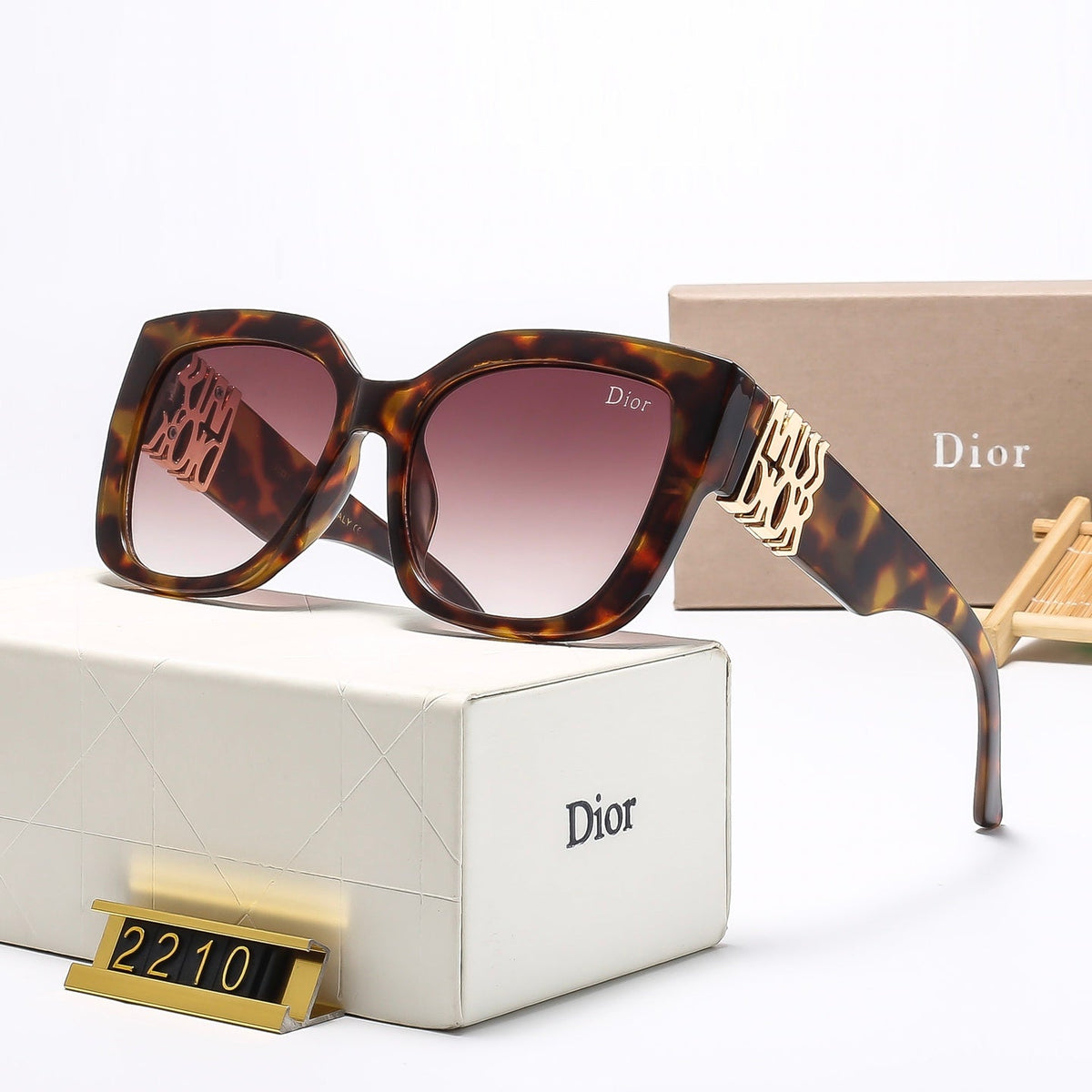 6 Colors Stylish Square-Frame Sunglasses — 2210