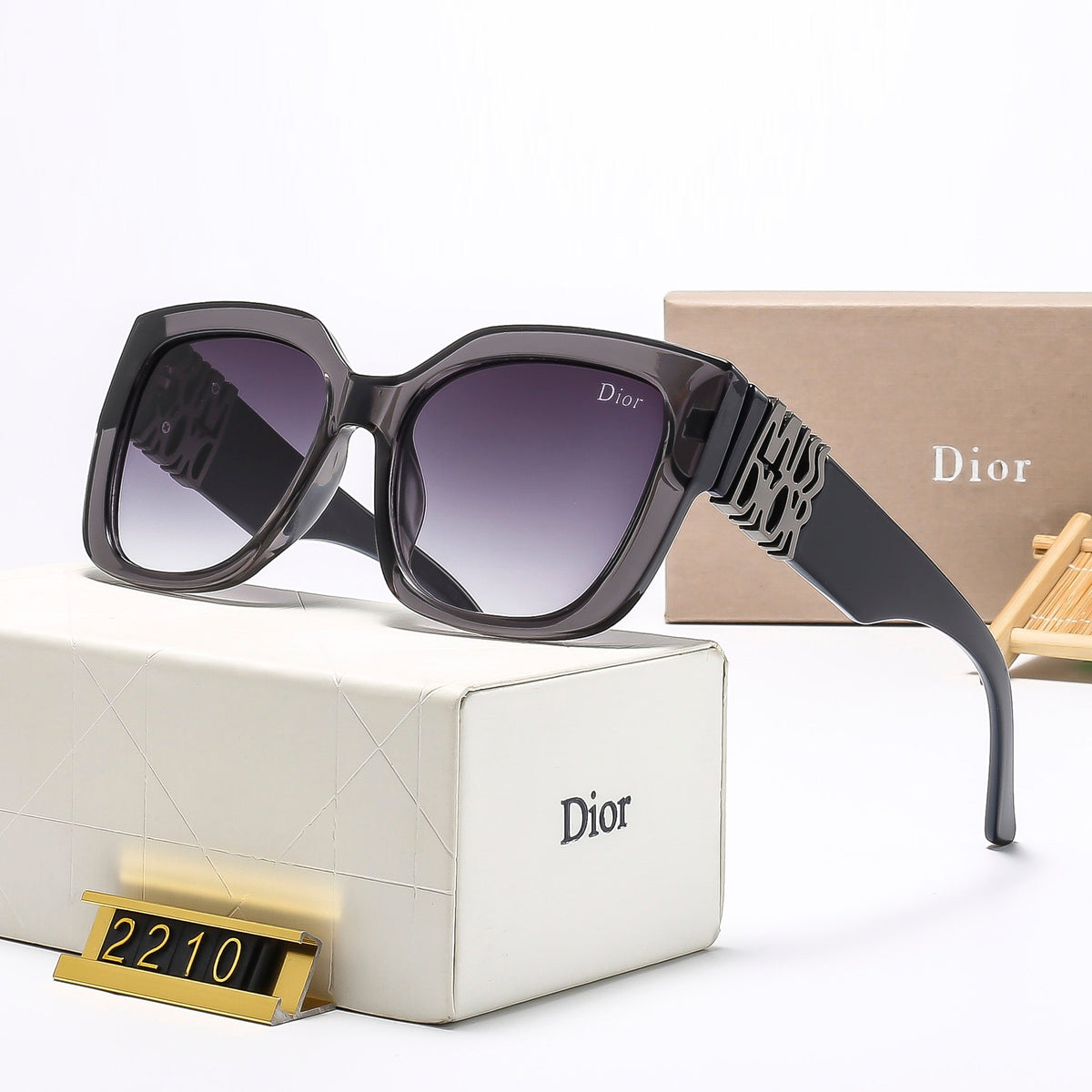6 Colors Stylish Square-Frame Sunglasses — 2210