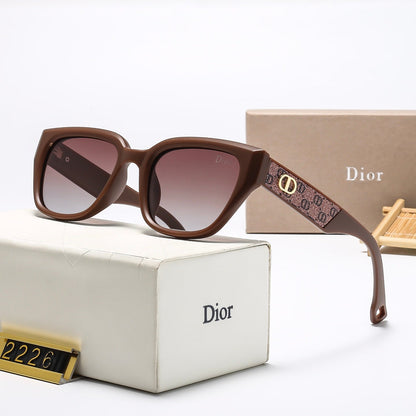 4 Colors Stylish Patterned Sunglasses — 2226