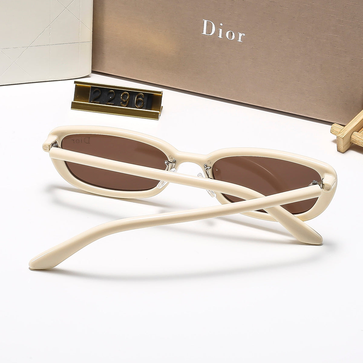5 Colors Stylish Oval Sunglasses in  — 2296