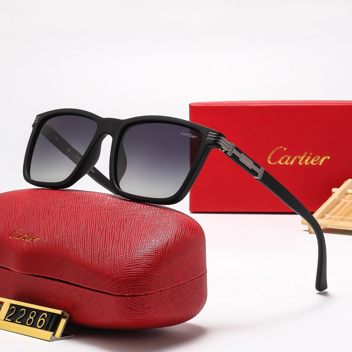 4 Colors Fashion Sunglasses—2286