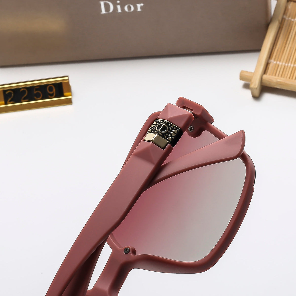 5 Colors Stylish Large Square Sunglasses  — 2259