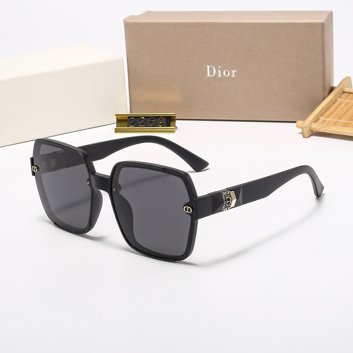 5 Colors Stylish Large Square Sunglasses  — 2259