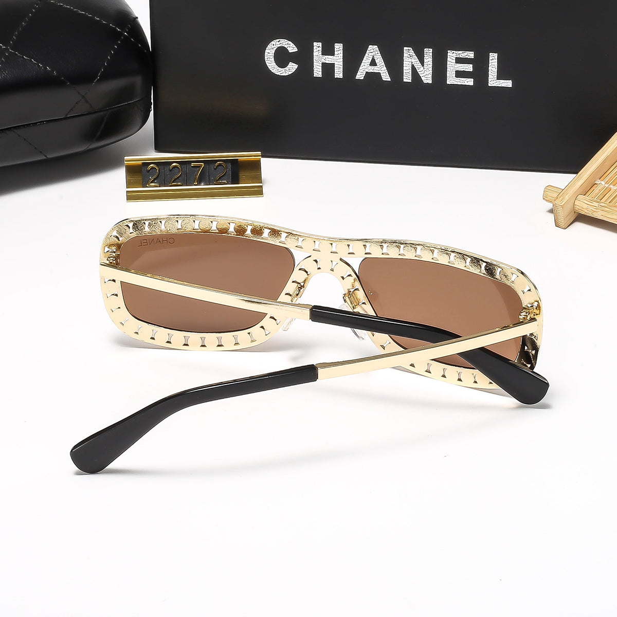7 Colors Stylish Round Sunglasses with Crystal Decoration  — 2272