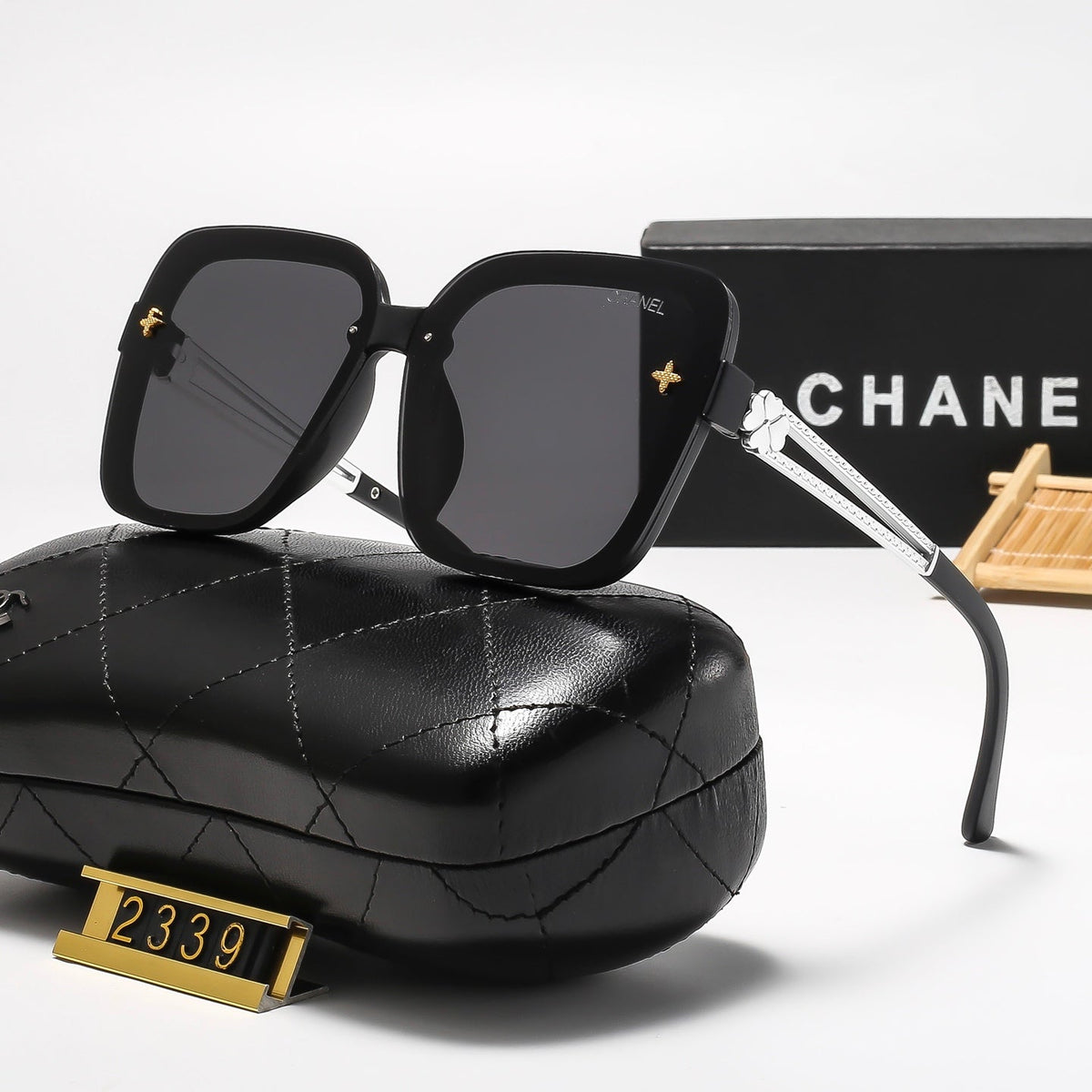 5-Color Stylish Sunglasses with Metallic Trim — 2339