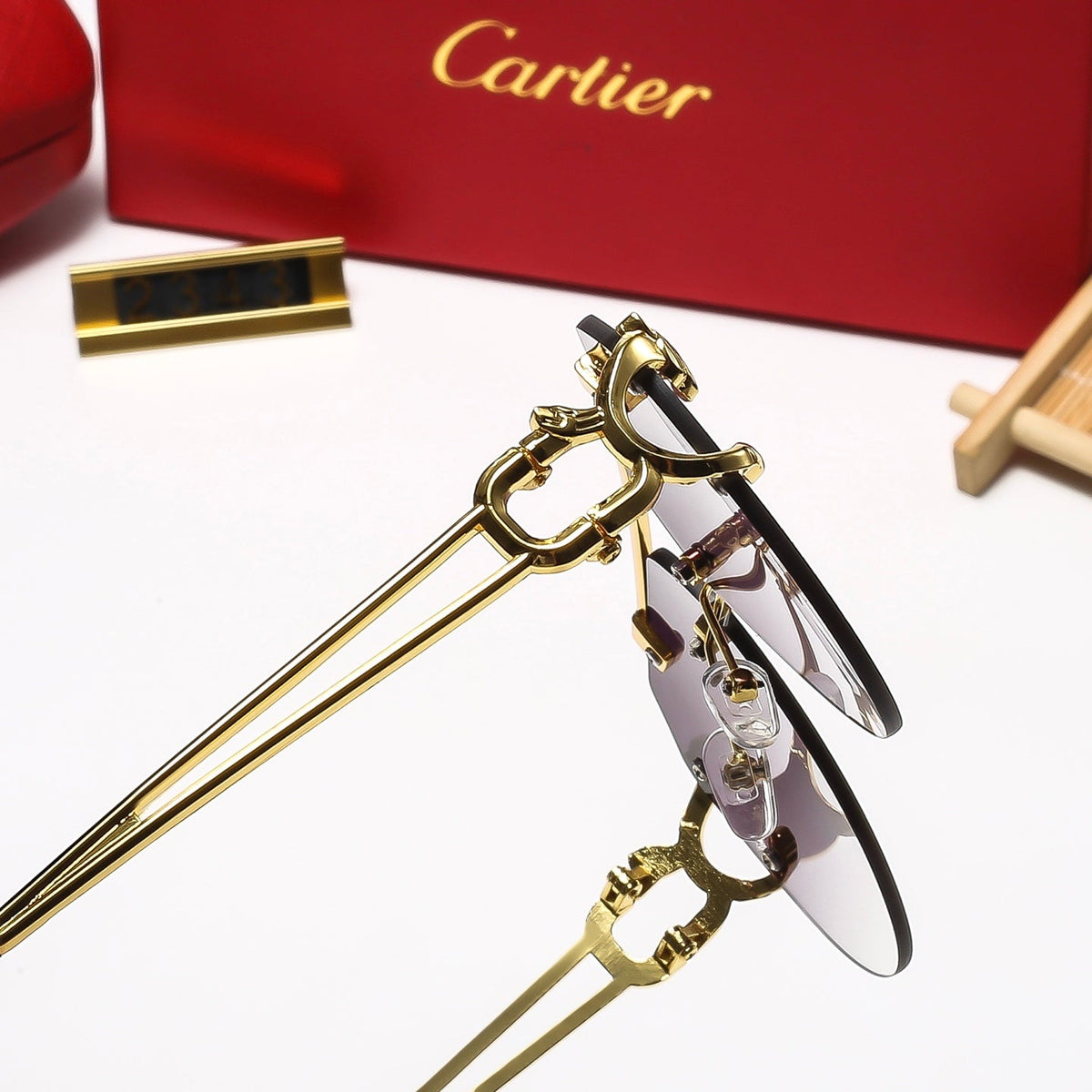4 Colors Fashion Sunglasses—2343