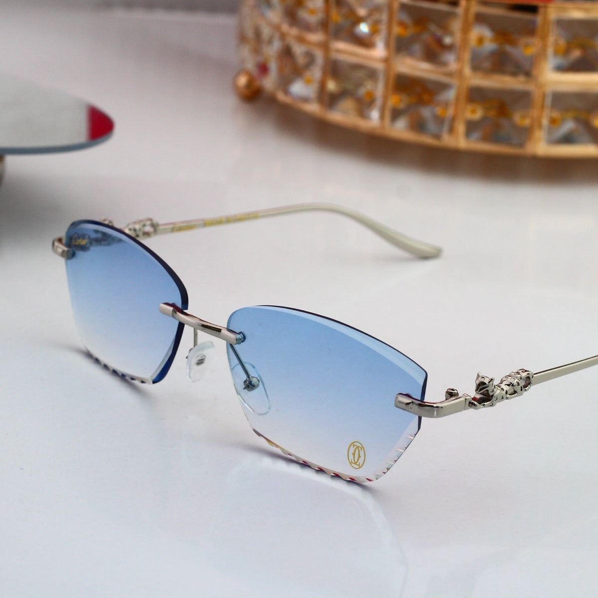8-Color Fashion Diamond-Cut Sunglasses—4081