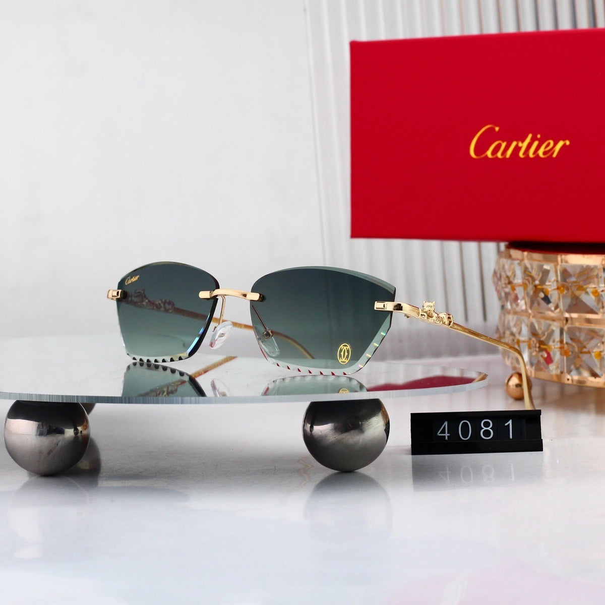 8-Color Fashion Diamond-Cut Sunglasses—4081