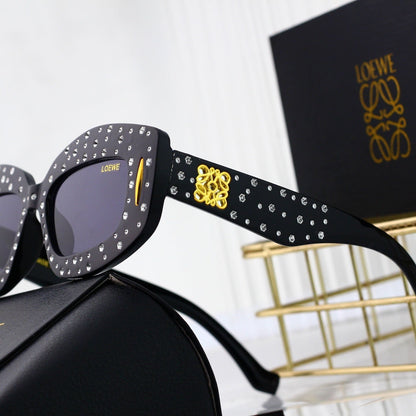 7-Color Stylish Diamond-Embellished Sunglasses—0683