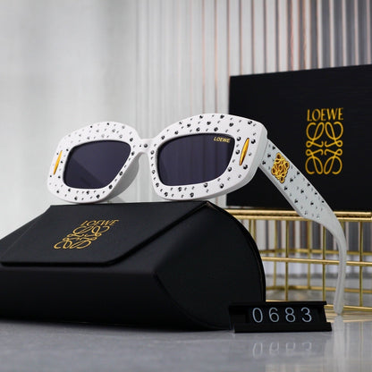 7-Color Stylish Diamond-Embellished Sunglasses—0683