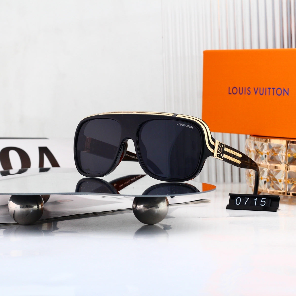 High-quality 8-color stylish square sunglasses