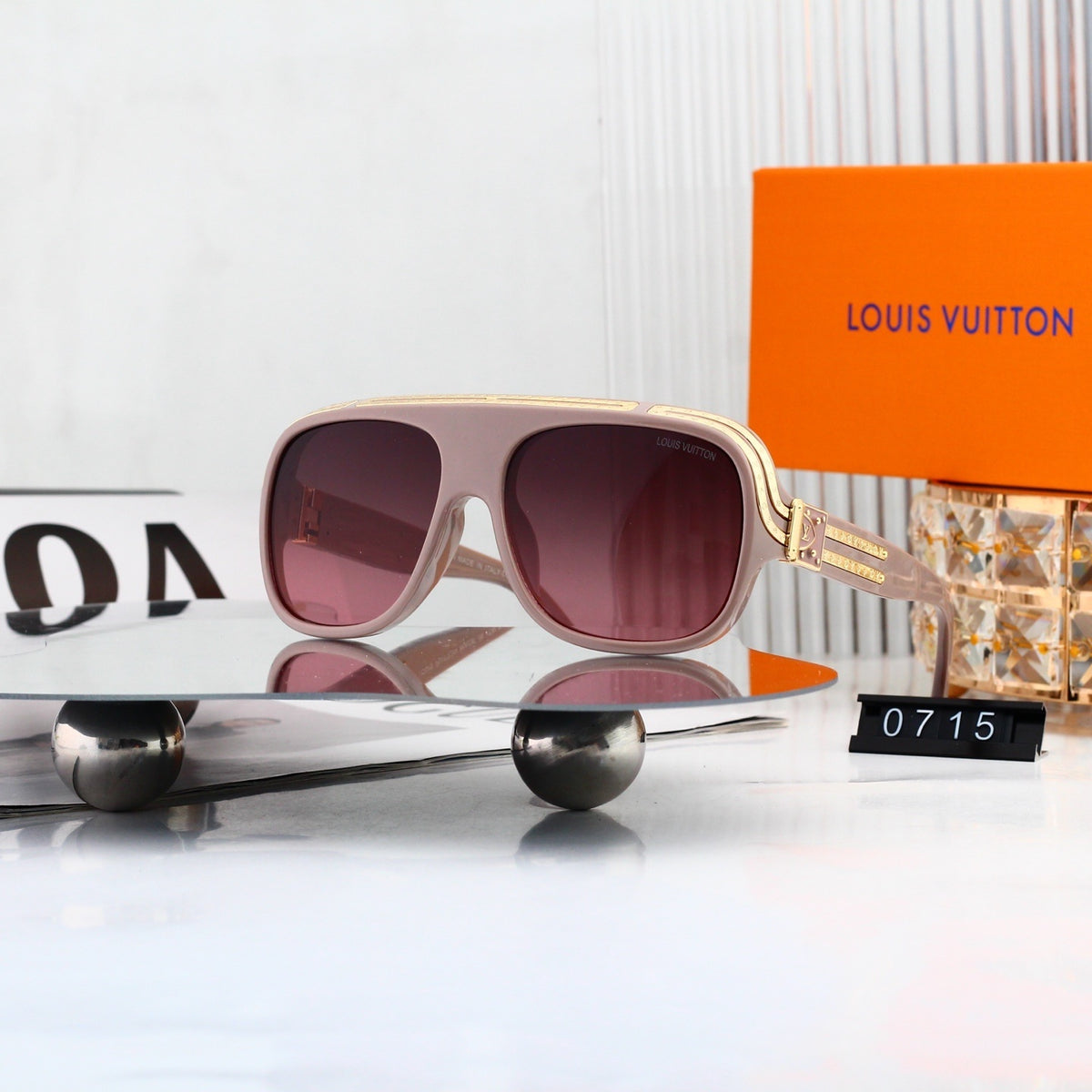High-quality 8-color stylish square sunglasses