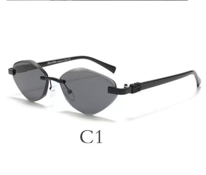 Exquisite Sunglasses with 4-Color Diamond-Frame ZS0004