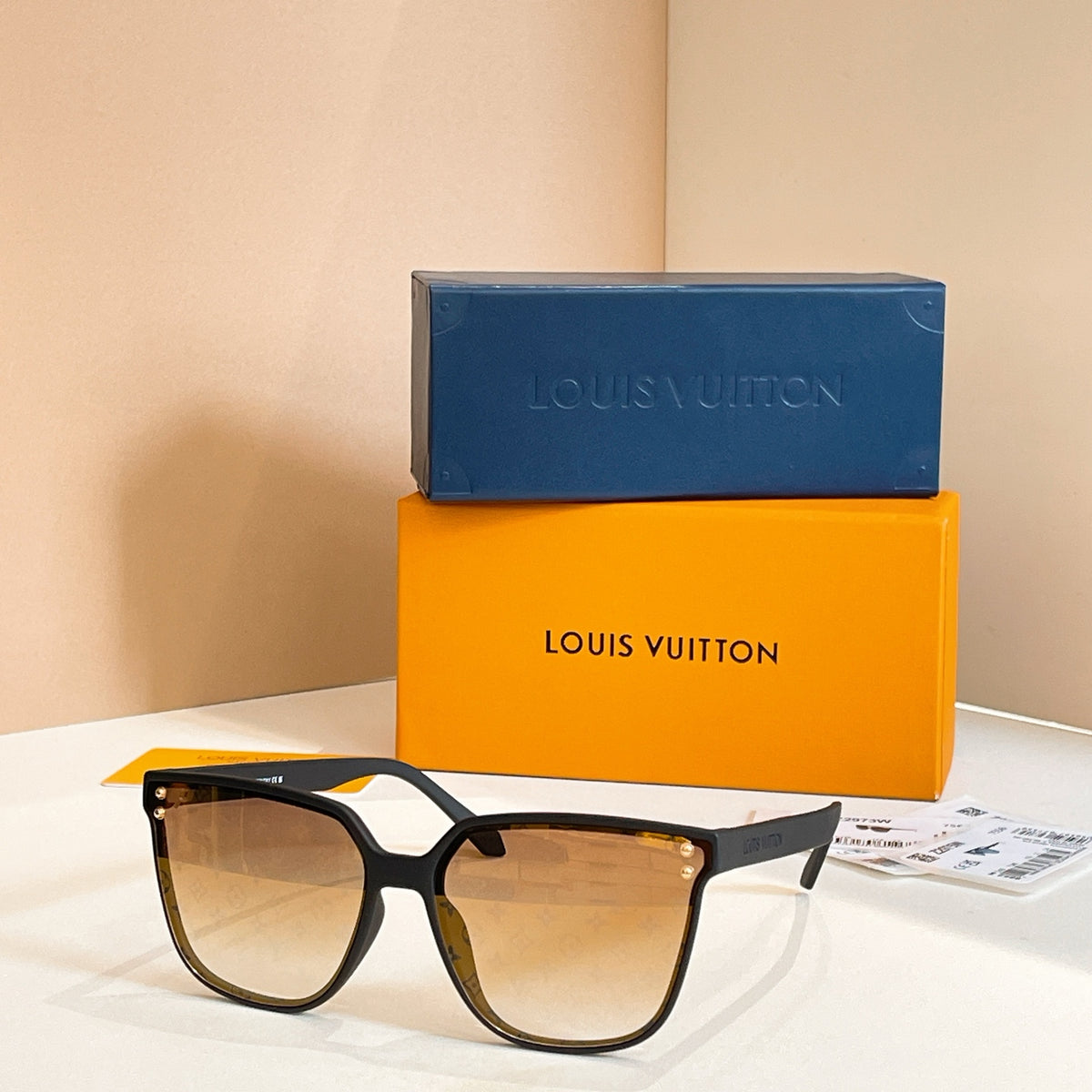 High-quality 8-color stylish square sunglasses