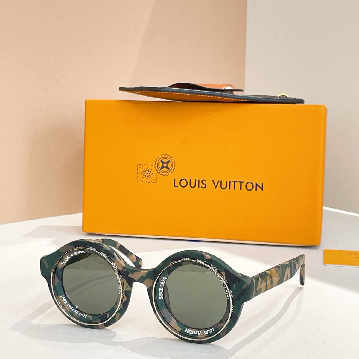 High-quality 8-color stylish round sunglasses