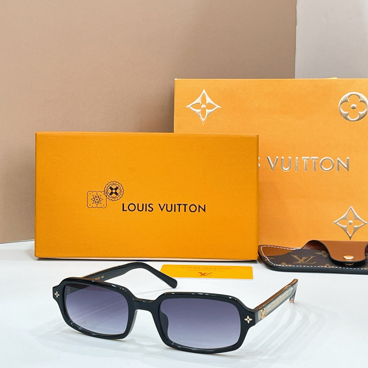 High-quality 7-color stylish square sunglasses