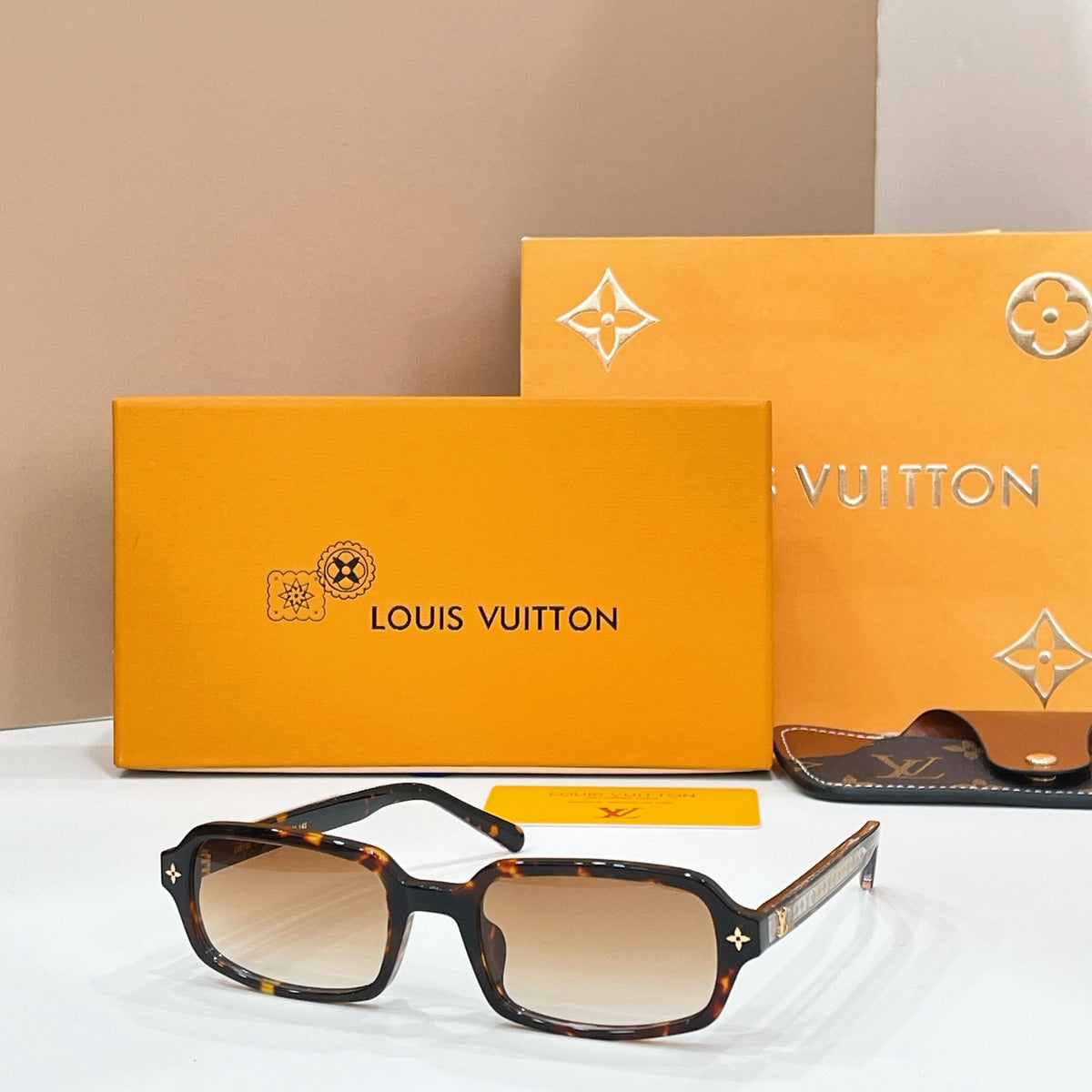 High-quality 7-color stylish square sunglasses