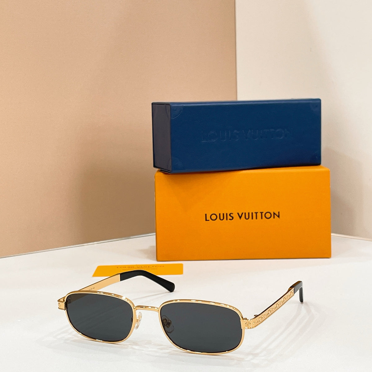 High-quality 6-color stylish square sunglasses