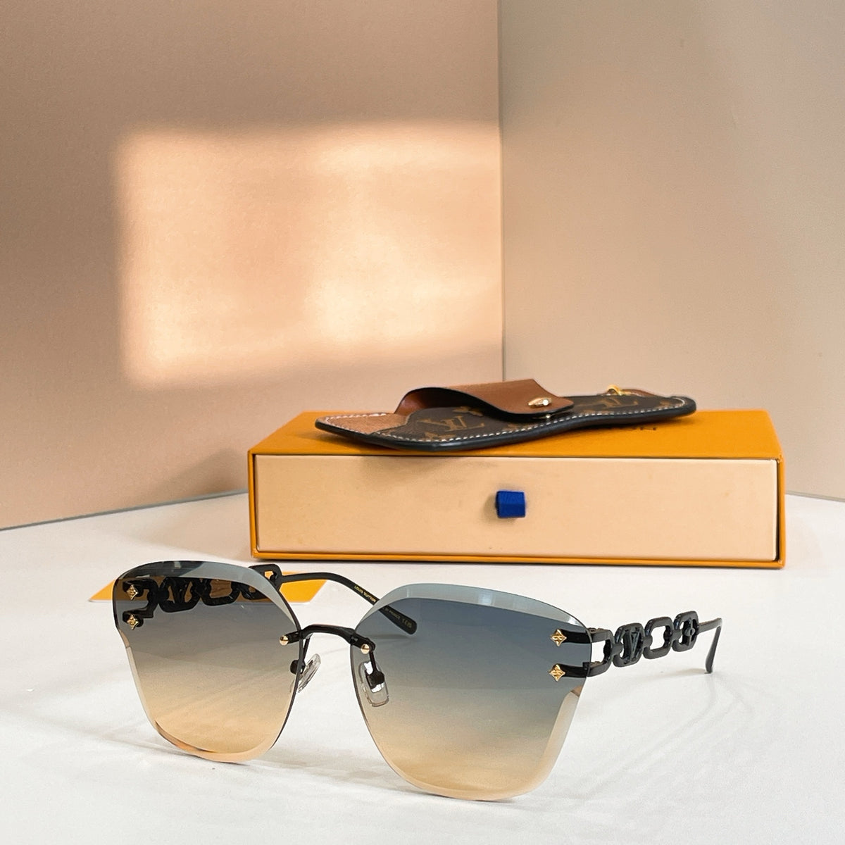 High-quality 9-color stylish square sunglasses