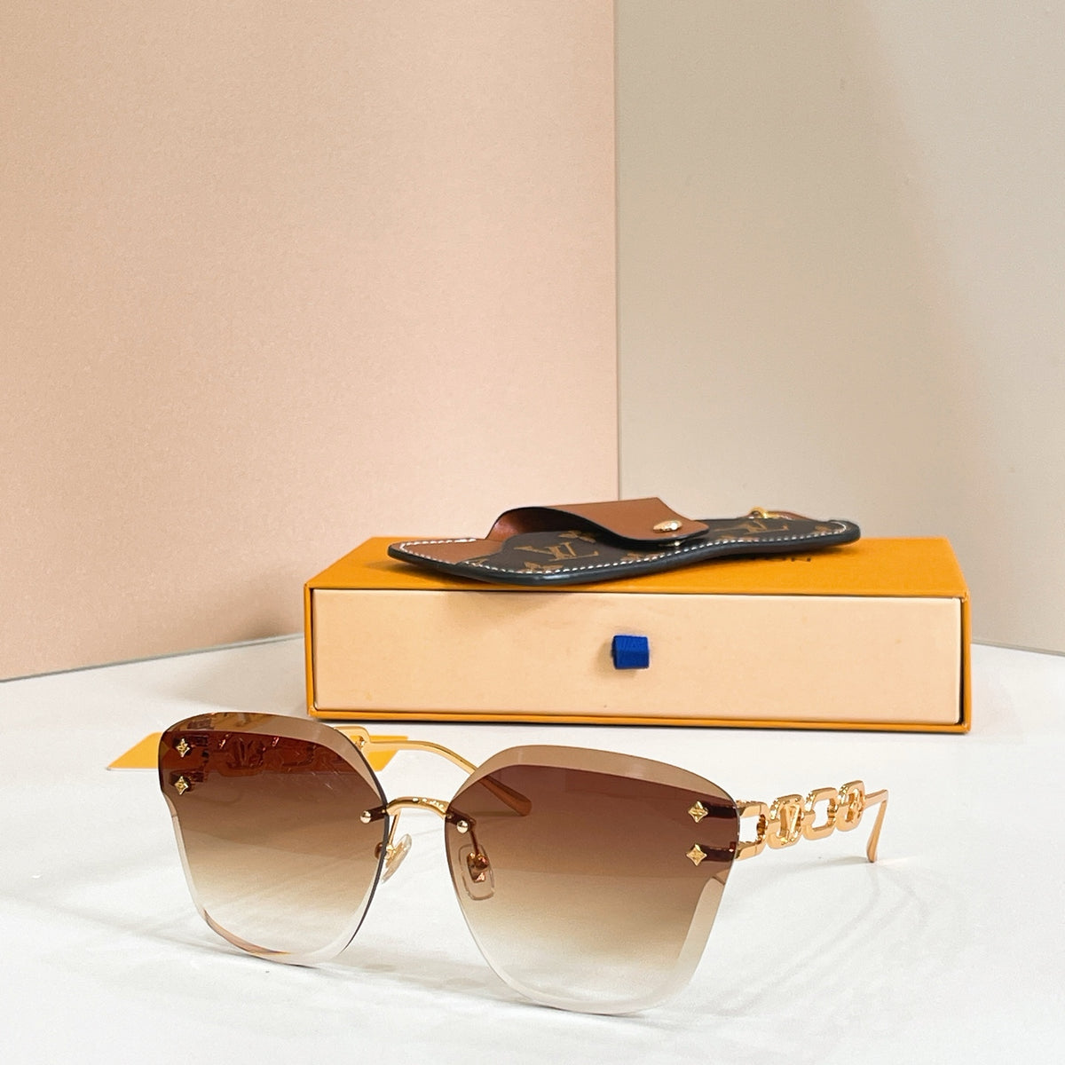 High-quality 9-color stylish square sunglasses