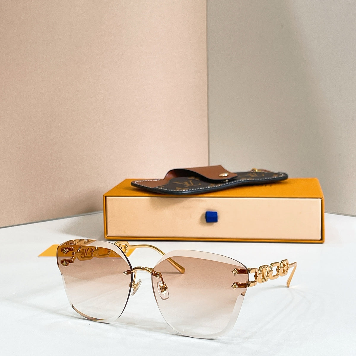 High-quality 9-color stylish square sunglasses