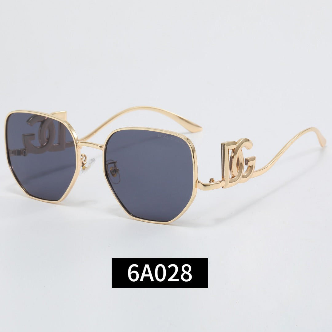 7-Color Stylish Metallic Letter Sunglasses—6A028