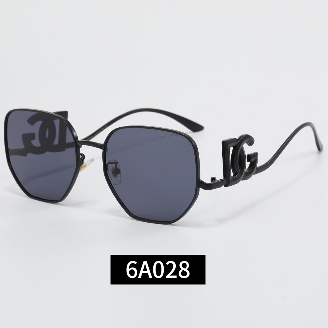 7-Color Stylish Metallic Letter Sunglasses—6A028
